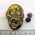 Iron Maiden - Pin / Badge - Iron Maiden shaped Piece of mind   pin badge n1