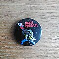 Iron Maiden - Pin / Badge - Iron Maiden Beast on the Road crystal badge 25mm