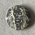 Iron Maiden - Pin / Badge - Iron Maiden Début Eddie crop white badge 25mm