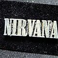 Nirvana - Pin / Badge - Nirvana Logo Pin 1992 Poker rox England U/L Giant Nos 18€