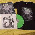 Vektor - TShirt or Longsleeve - Pack Outer Isolation limited edition green LP + tshirt