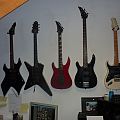 Guitars - Other Collectable - guitars