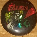Saxon - Pin / Badge - Saxon S/T Plastic Glitter Badge