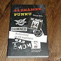 Damned - Other Collectable - 44 známek punku book