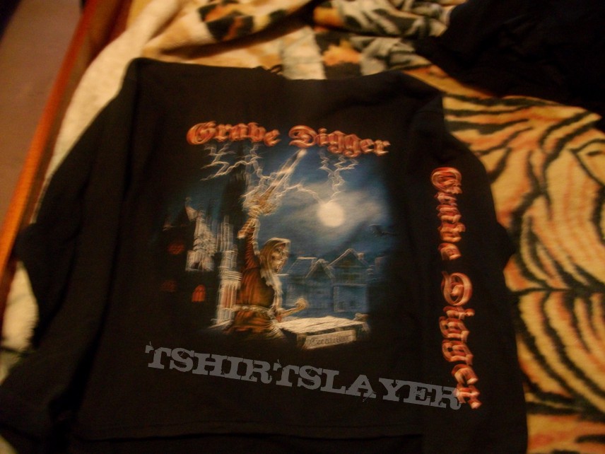 Judas Priest mountain6king's battlejacket,not so great but it will be