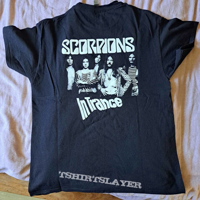 Scorpions in trance Scorpions in trance