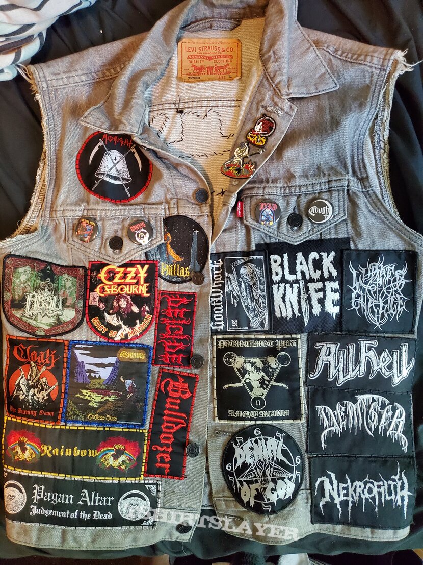 Cloak Heavy metal will never die vest | TShirtSlayer TShirt and  BattleJacket Gallery