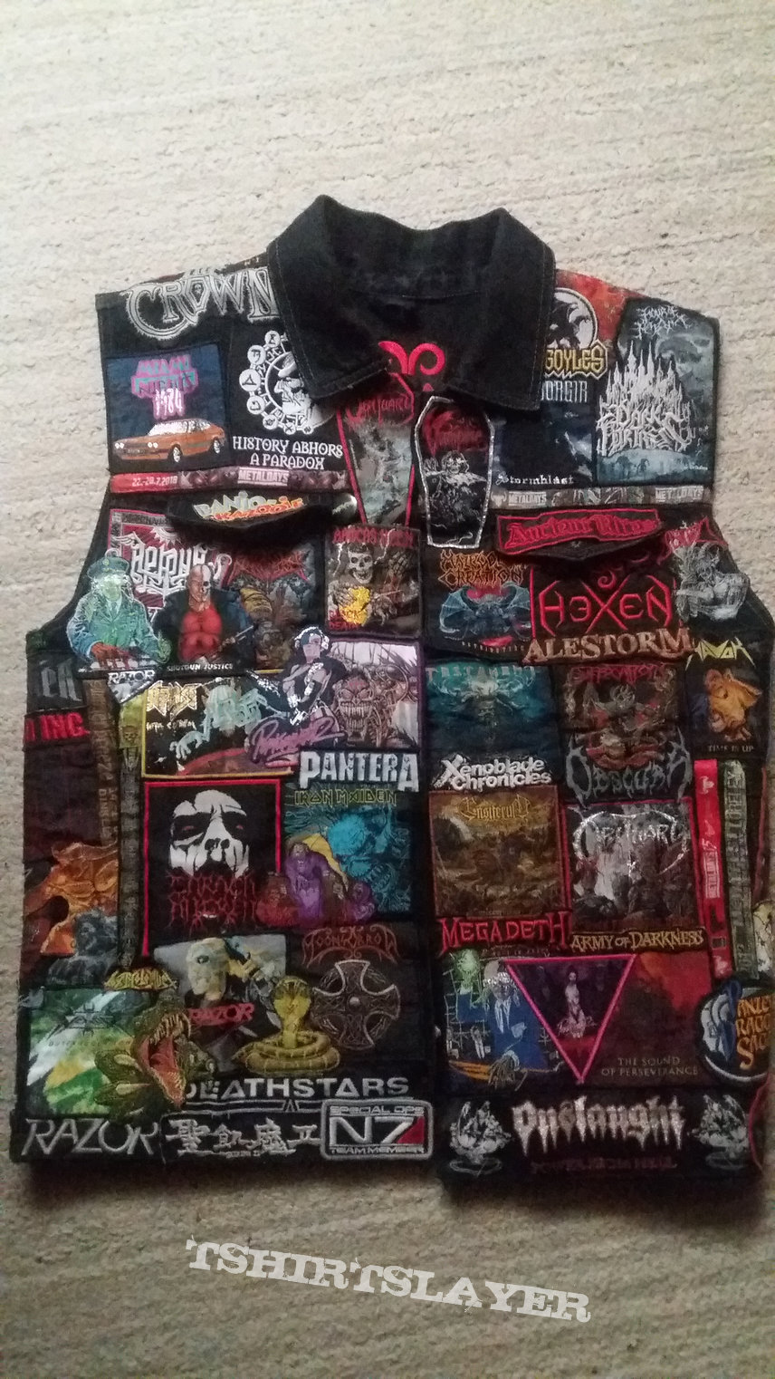 The Crown Battlevest 2.2