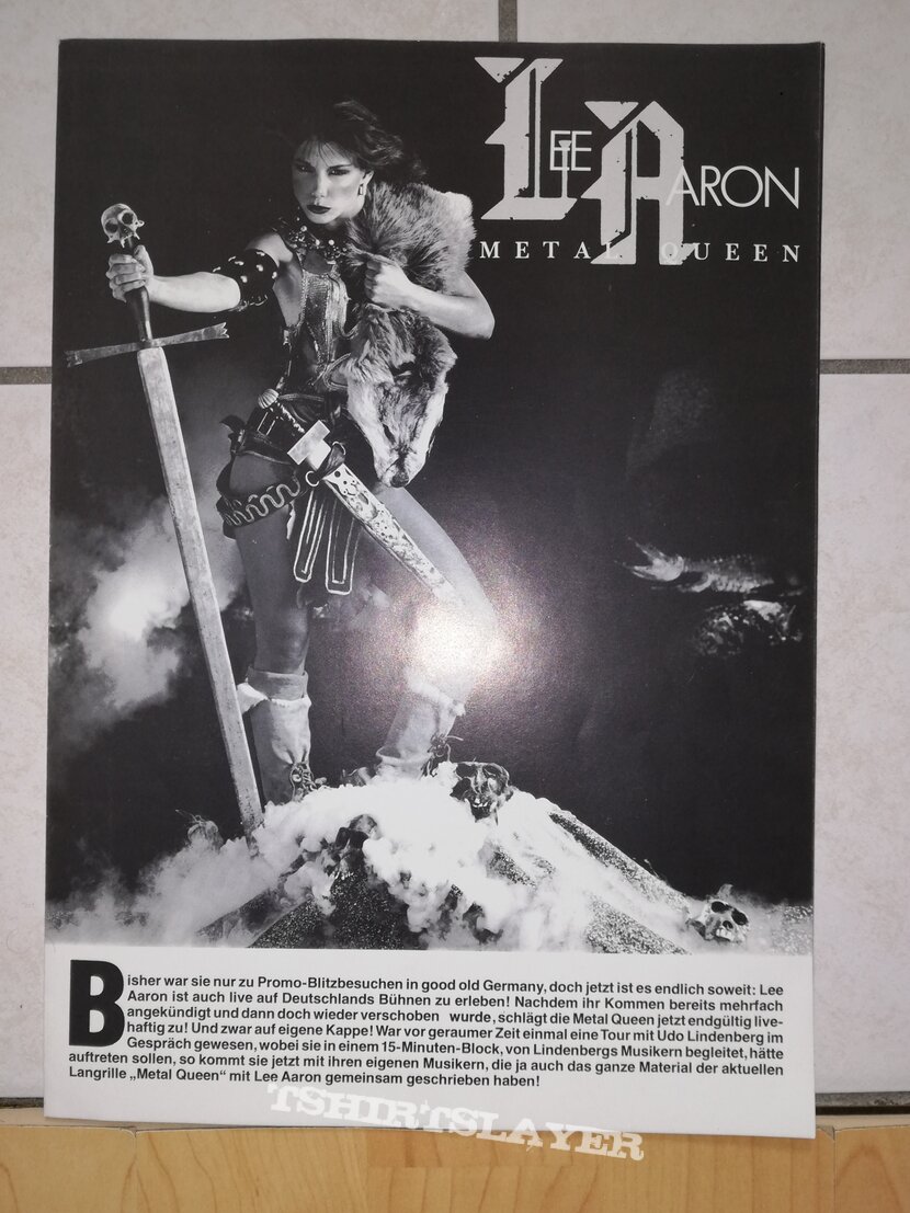 Lee Aaron - promo photo 86 signed