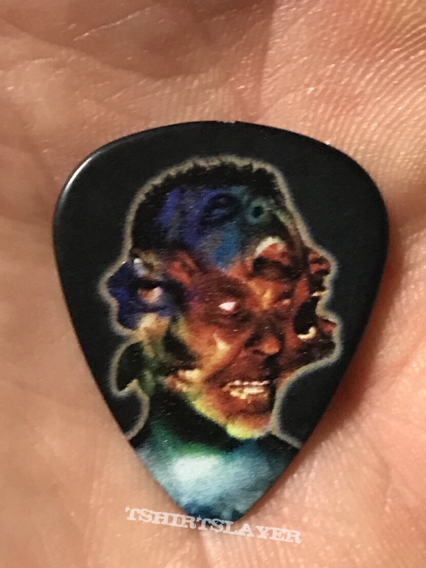 Metallica guitar pick 2018 Tour Philadelphia 