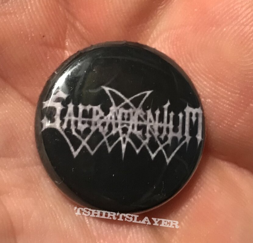 Sacramentum button 