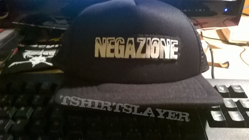 NEGAZIONE trucker hat DIY