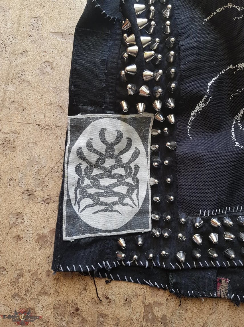 Magrudergrind My studded Vest