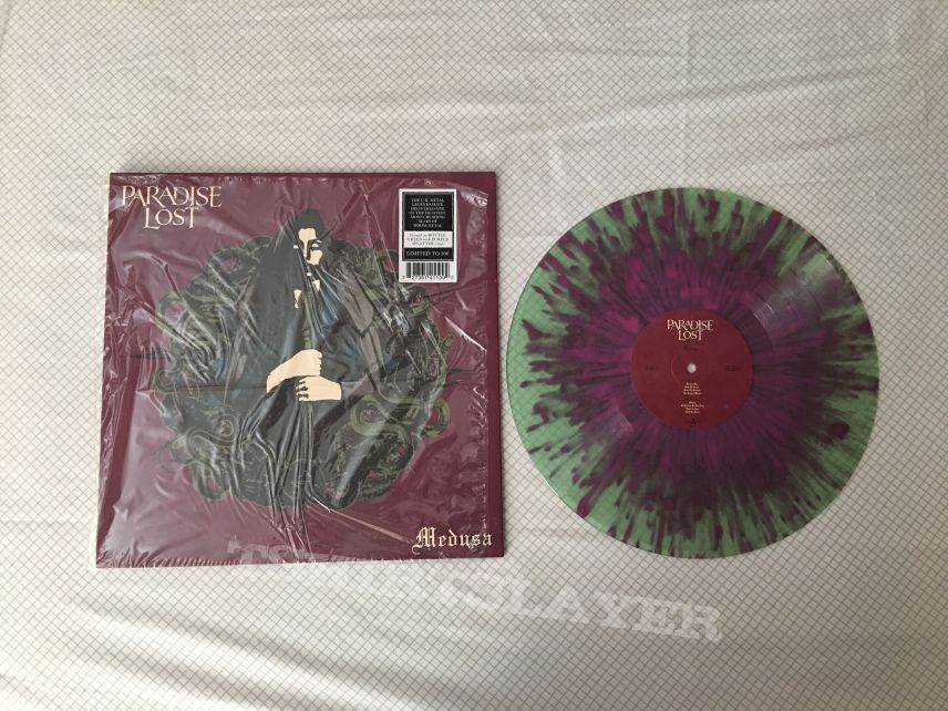 Paradise Lost-Medusa (Green bottle with purple splatter)USA