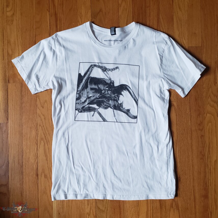 Massive Attack - Mezzanine shirt | TShirtSlayer TShirt and BattleJacket  Gallery