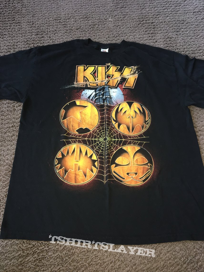 KISS KRUISE IV Halloween T-Shirt