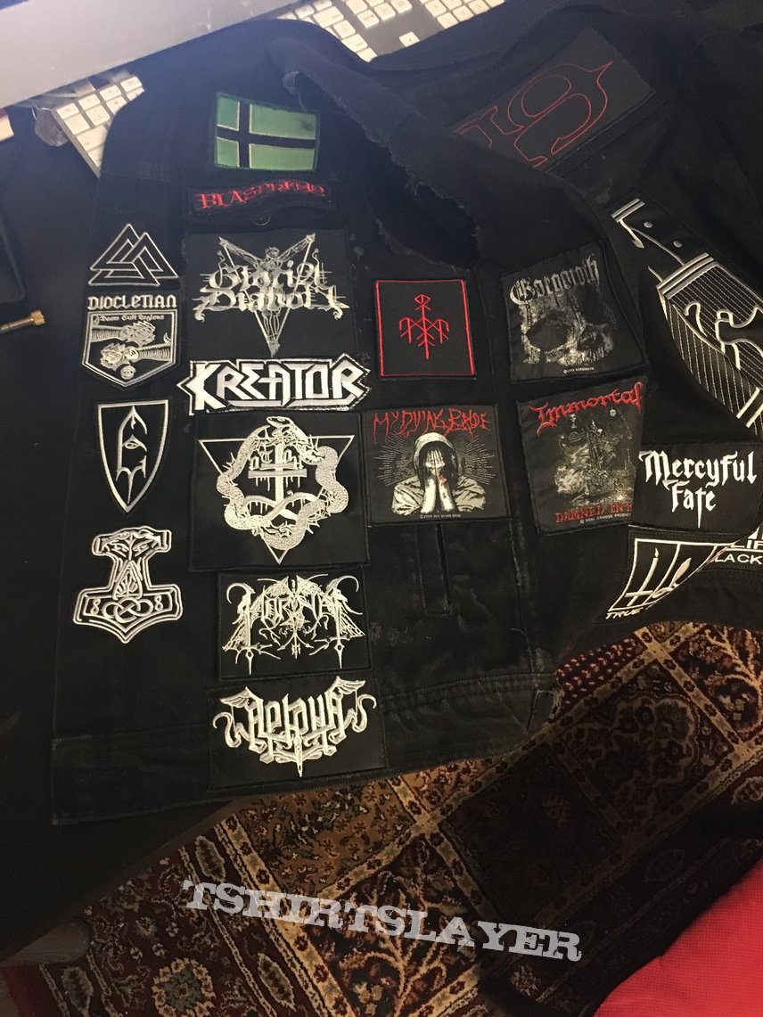 One Tail One Head Battle vest