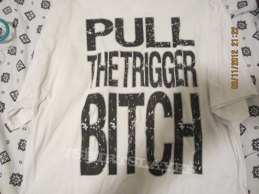 Suicide Silence - Pull the trigger bitch | TShirtSlayer TShirt and  BattleJacket Gallery