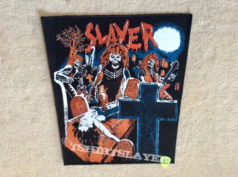 Slayer - Live Undead Woman On Grave - Black Border Backpatch 