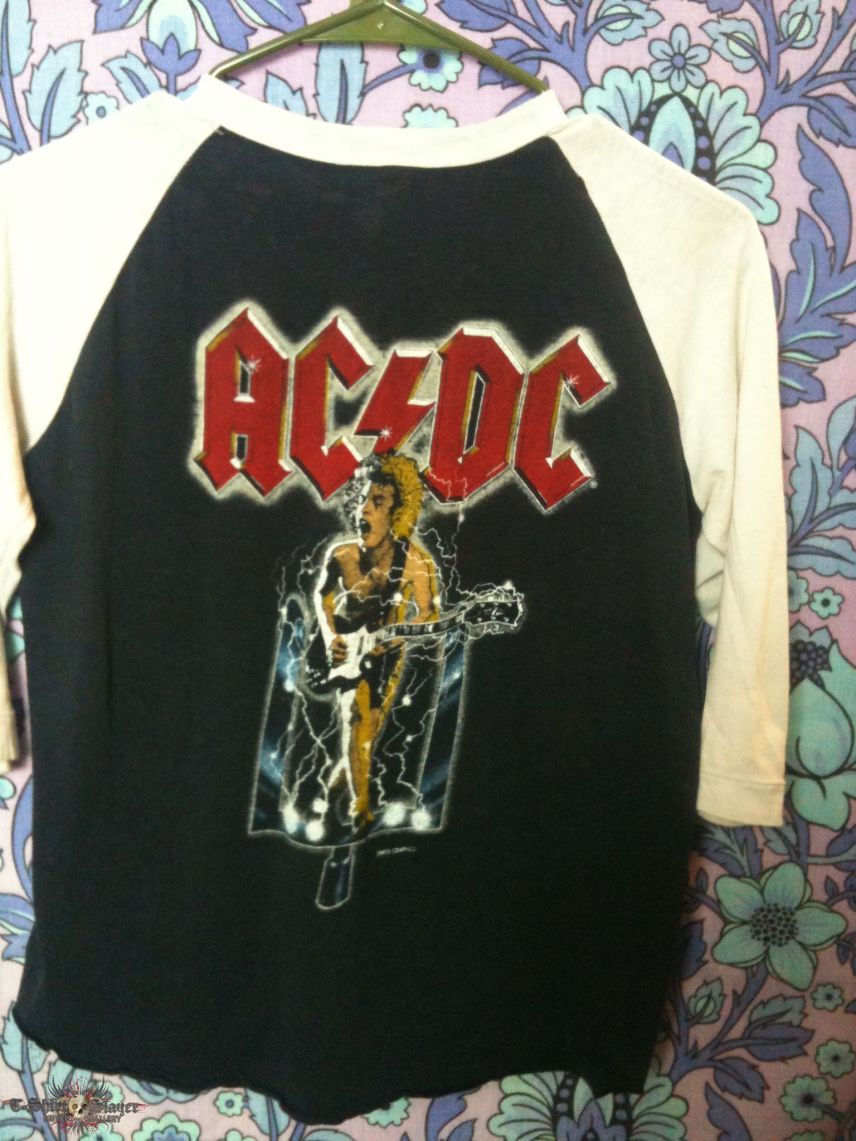 Ac/Dc Raglan