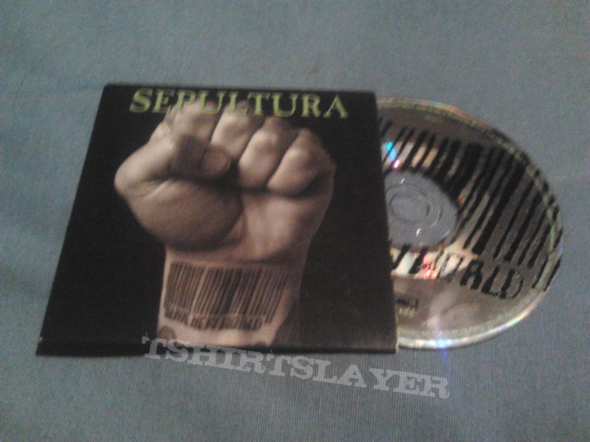 Sepultura - Slave New World