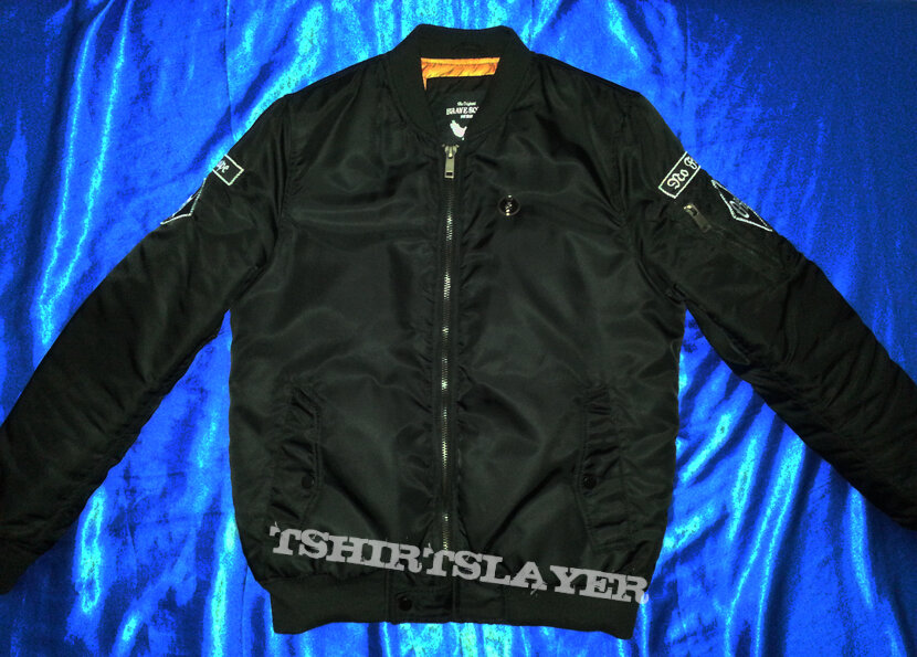 Joyless allday bomber