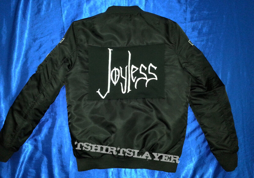 Joyless allday bomber