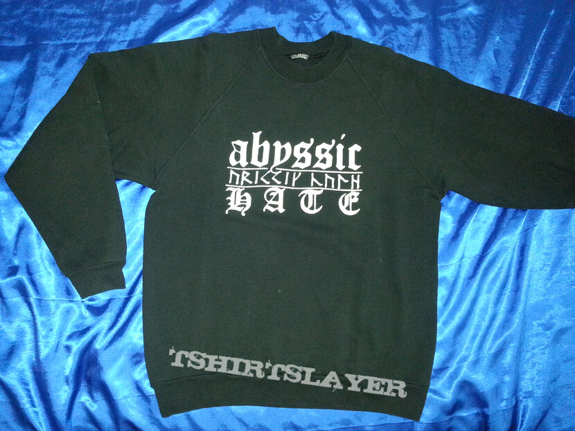 abyssic hate sweater