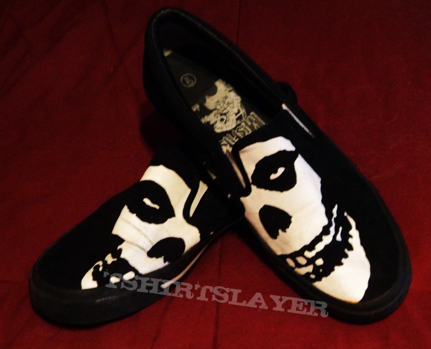 The Misfits Draven Misifits slip-on shoes | TShirtSlayer TShirt and  BattleJacket Gallery