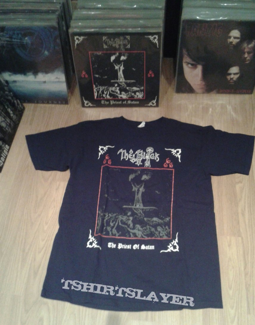 The Black &quot;The priest of satan&quot; Tshirt