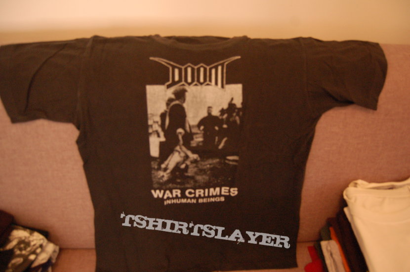 doom - war crimes - size xl