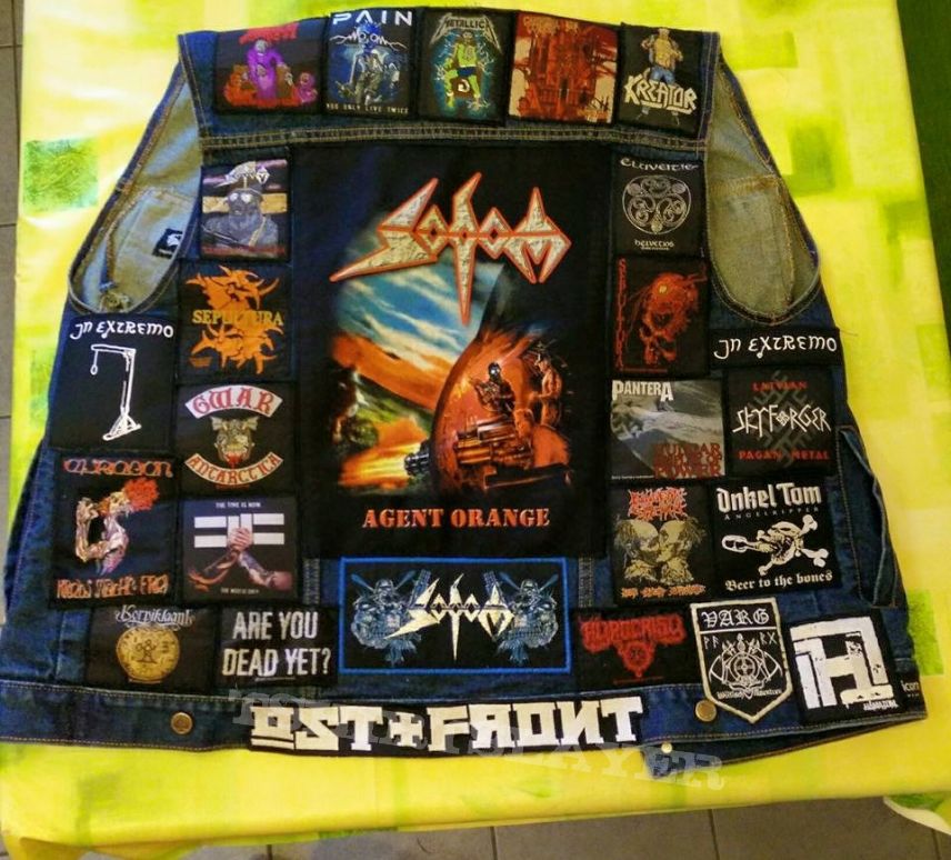 Death Battle Vest Back nearly finished | TShirtSlayer TShirt and ...