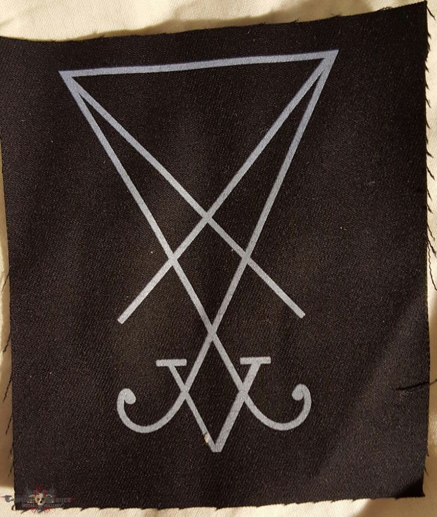 No Band Patch of the symbol of Lucifer