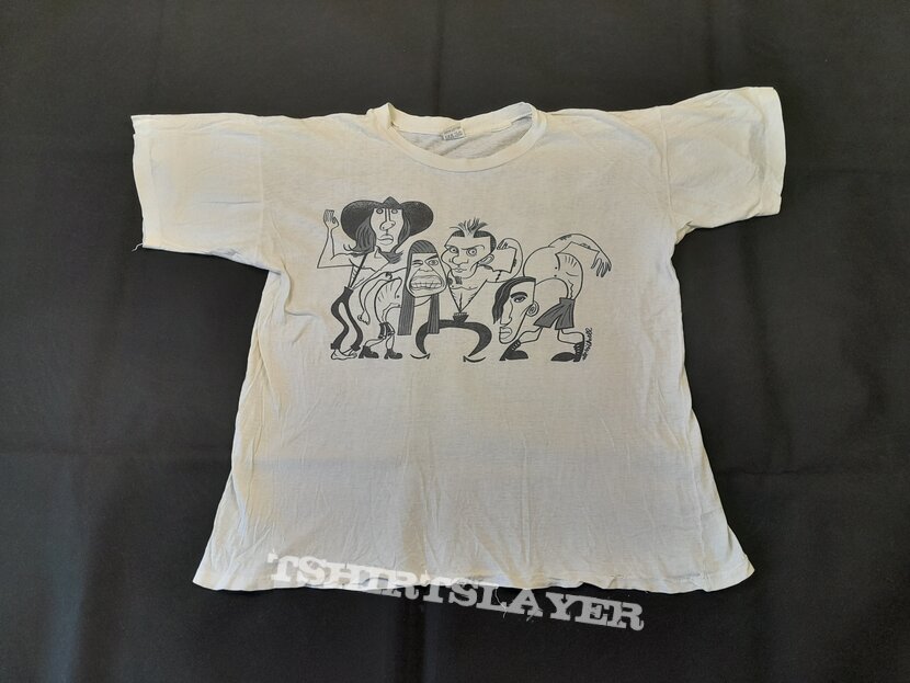 1990 Red Hot Chili Peppers T-Shirt