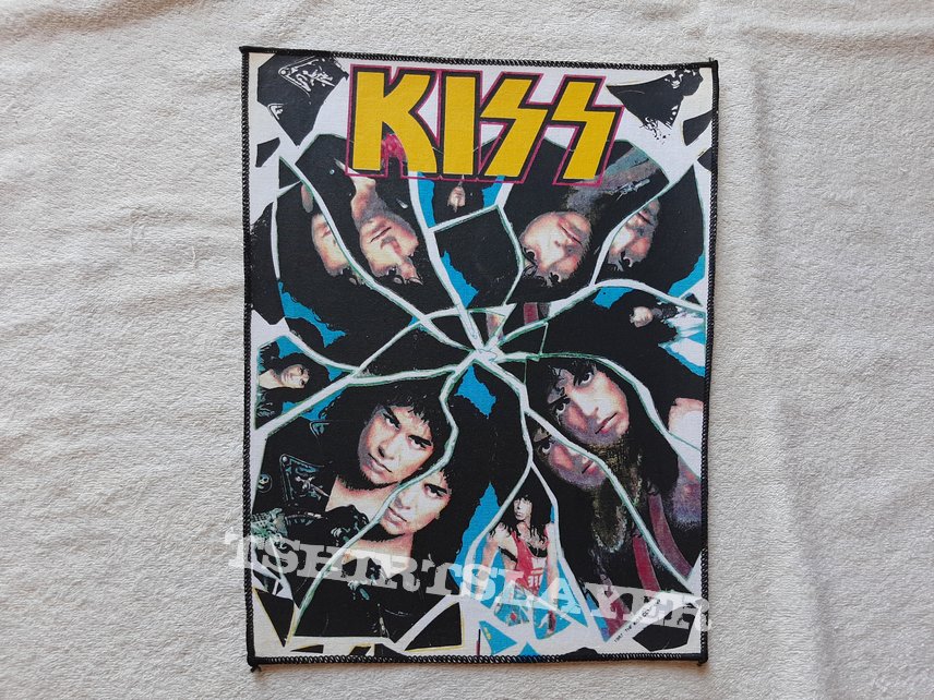 Kiss Back Patches