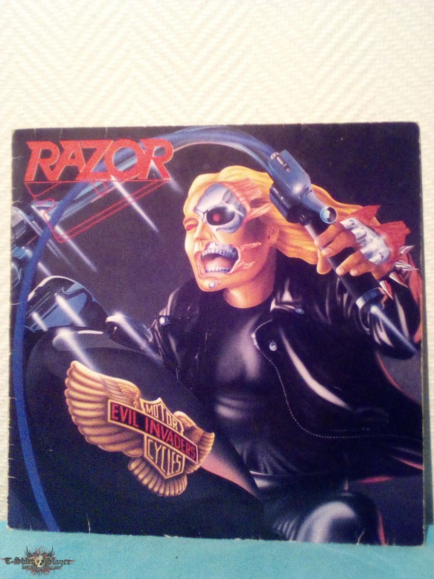 Razor - Evil Invaders Vinyl