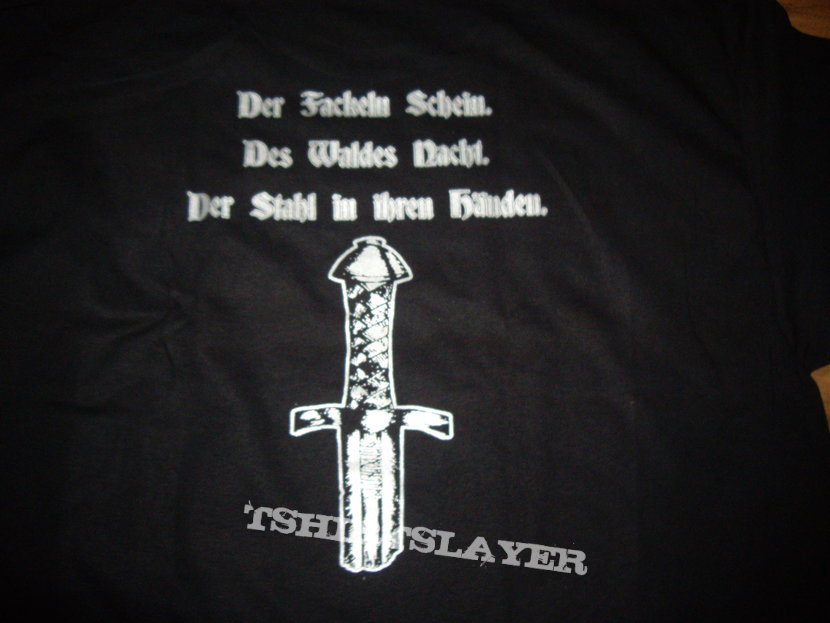 Heldentum-Shirt