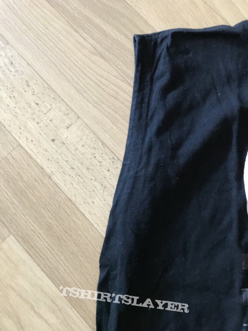 Atlain - Living in the Dark Atlain - Living in the Dark