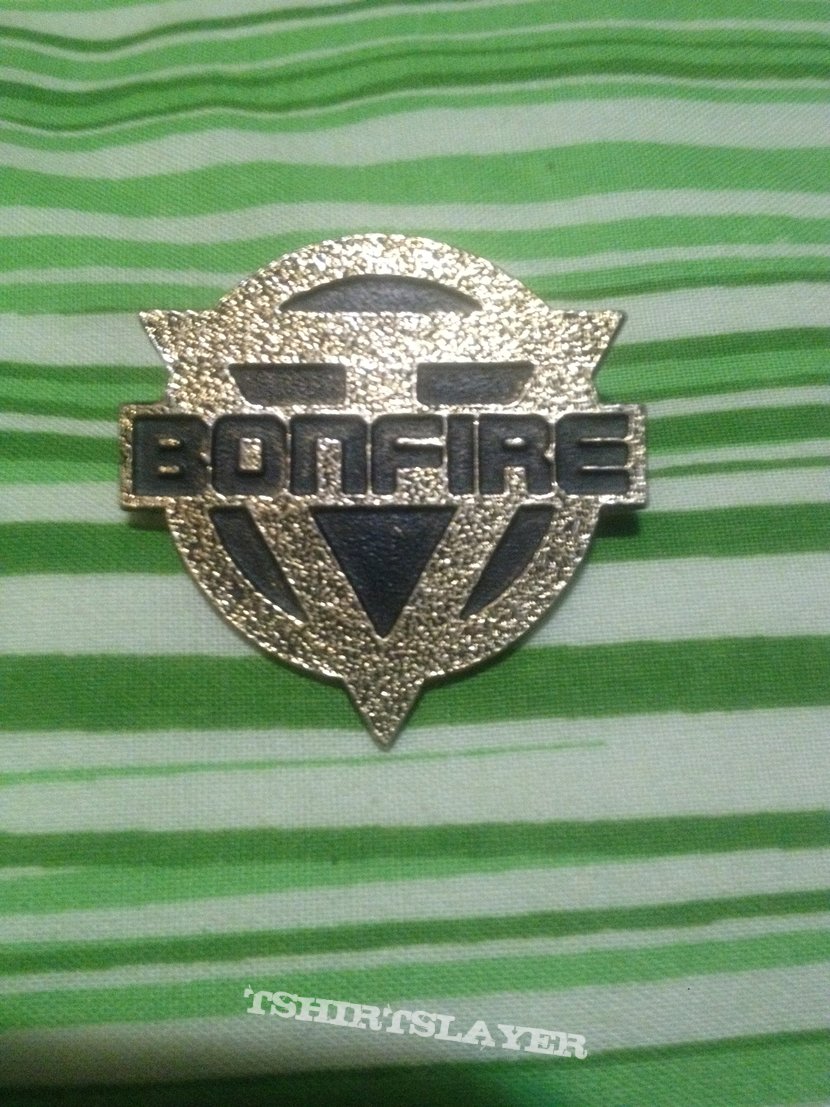 Bonfire pin