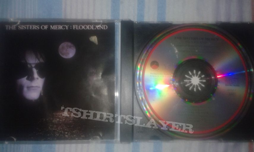 The Sisters Of Mercy CD. 