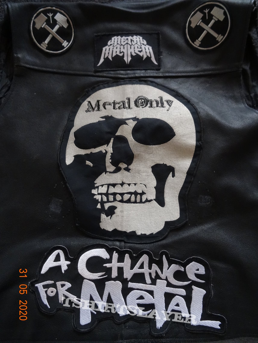Metal Supporter Jacket