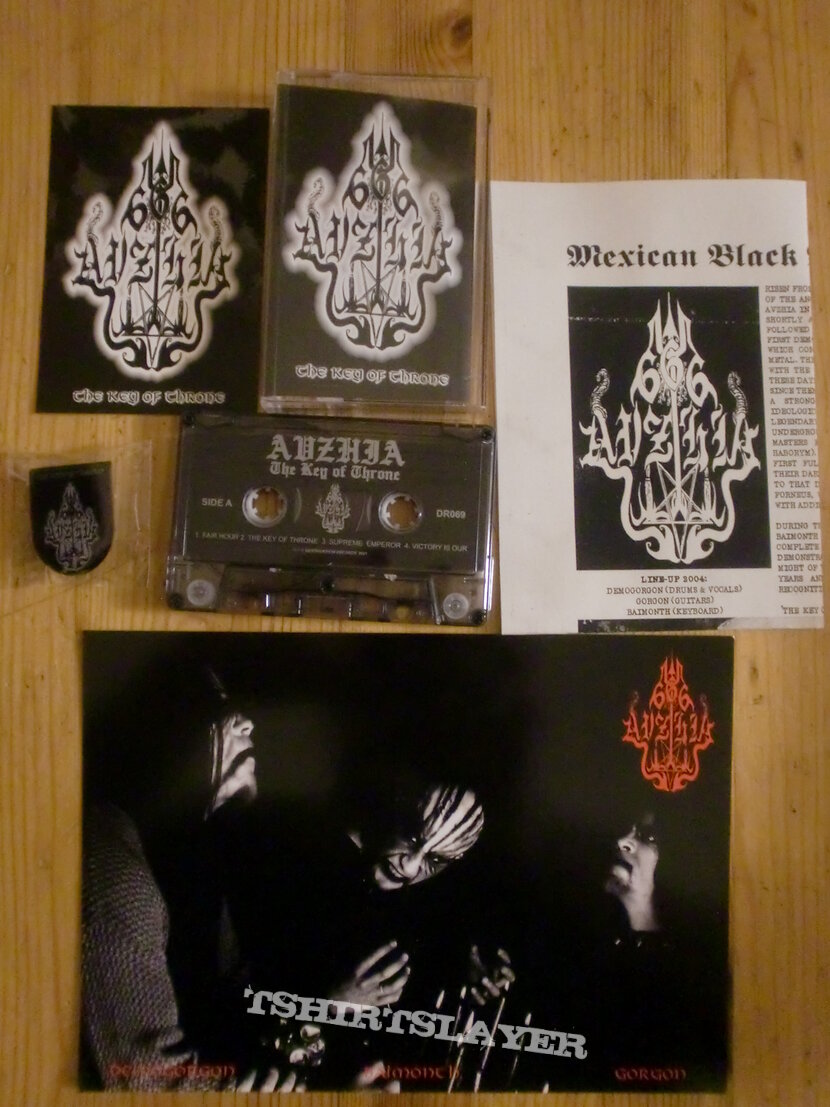 Avzhia - The Key Of Throne Tape Bundle