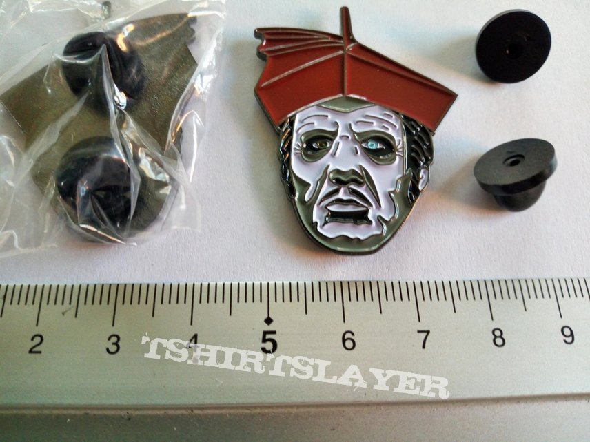 Ghost  metal shaped pin speld badge  n5