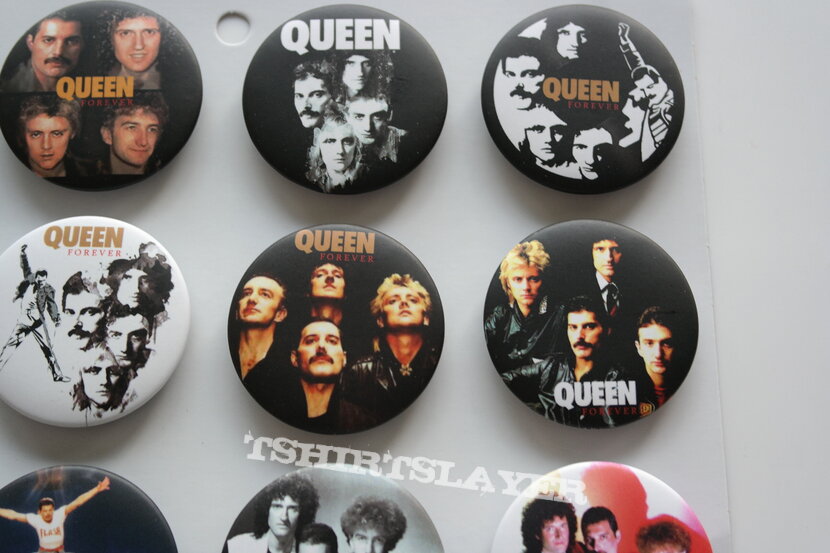 Queen various new buttons 4.4 cm  --  b88 &amp; 89