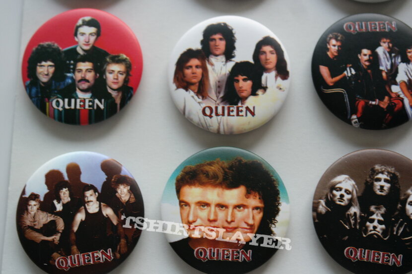Queen various new buttons 4.4 cm  --  b88 &amp; 89