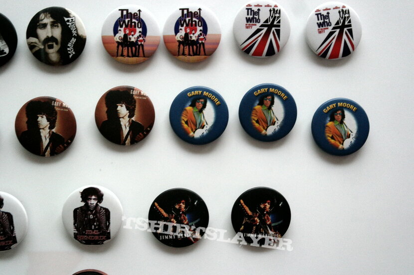 new buttons Gary moore 3.1 cm  bu21