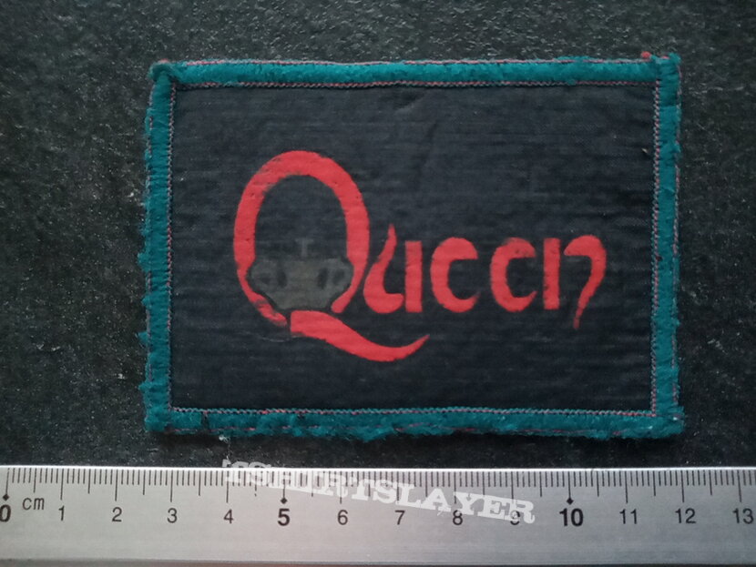 Queen    old  Queen logo patch qu5
