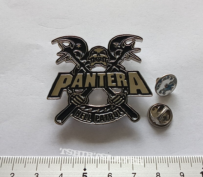 Pantera shaped pin badge hell patrol n3