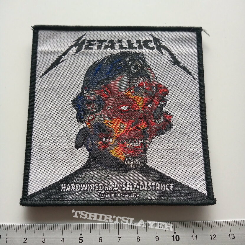 Metallica  hardwired... patch 141 size 10 x 10.5 cm