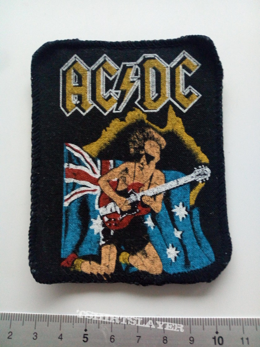 AC/DC   Angus  patch 144